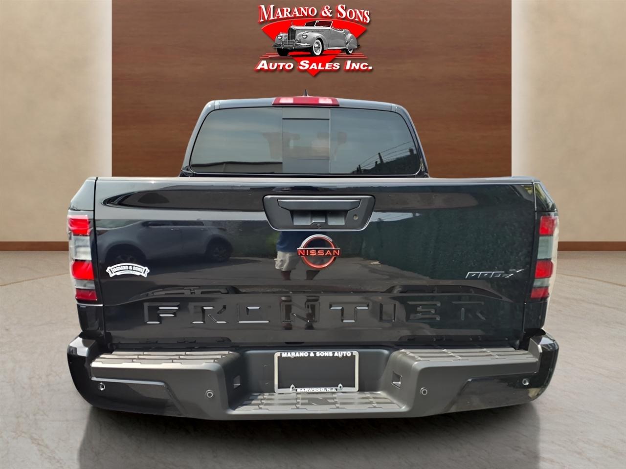 Nissan Frontier Crew Cab 4x2 PRO-X 2024