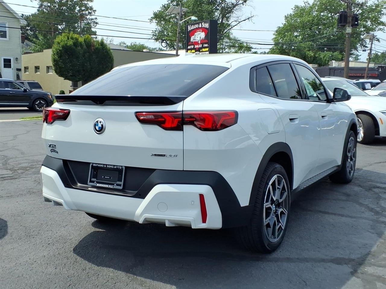 BMW X2 xDrive28i Sports Activity Coupe 2026