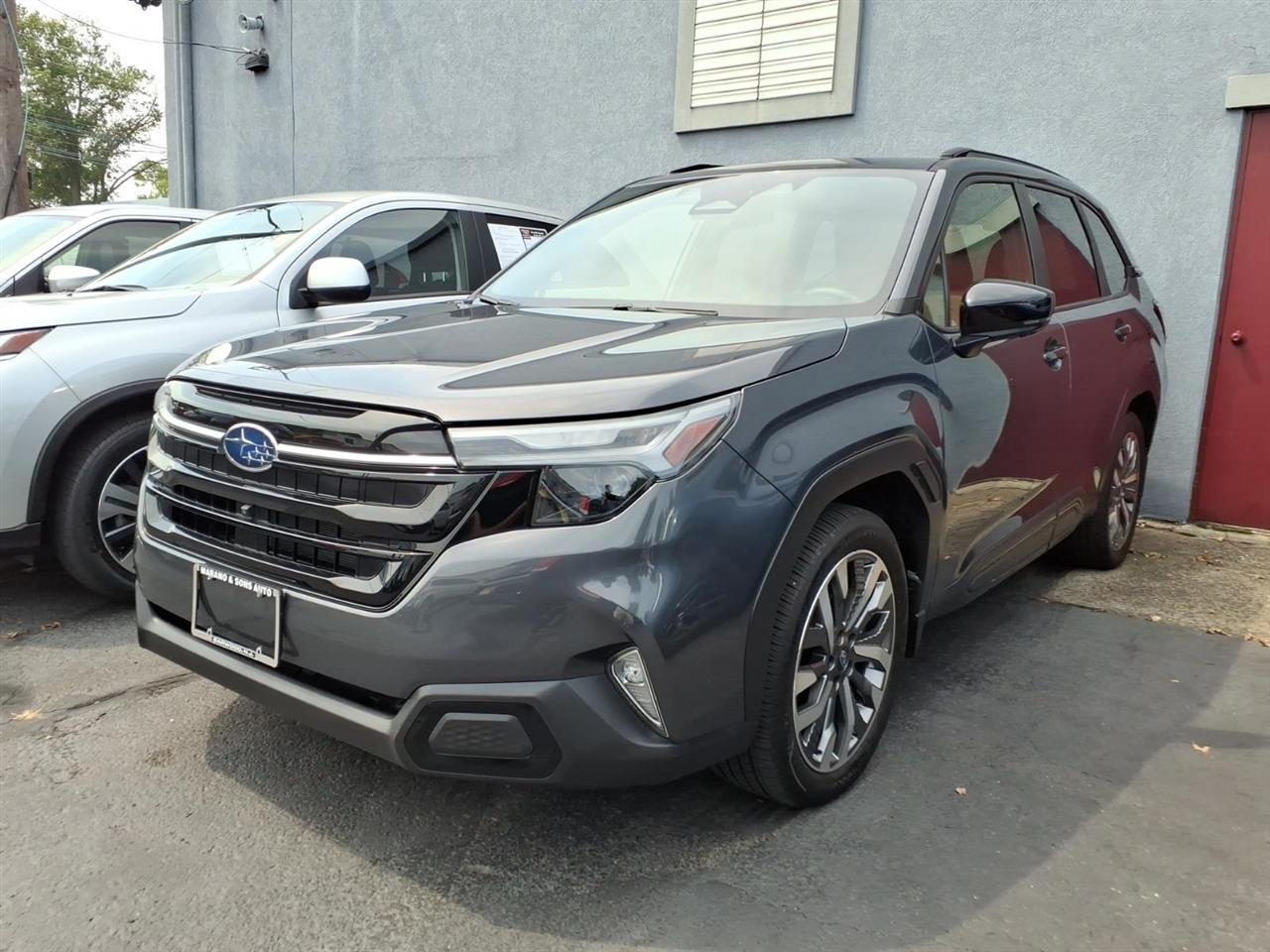 Subaru Forester Touring AWD 2025