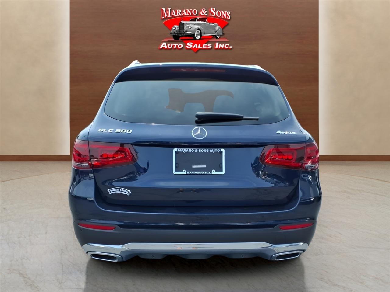 Mercedes-Benz GLC GLC 300 4MATIC SUV 2022