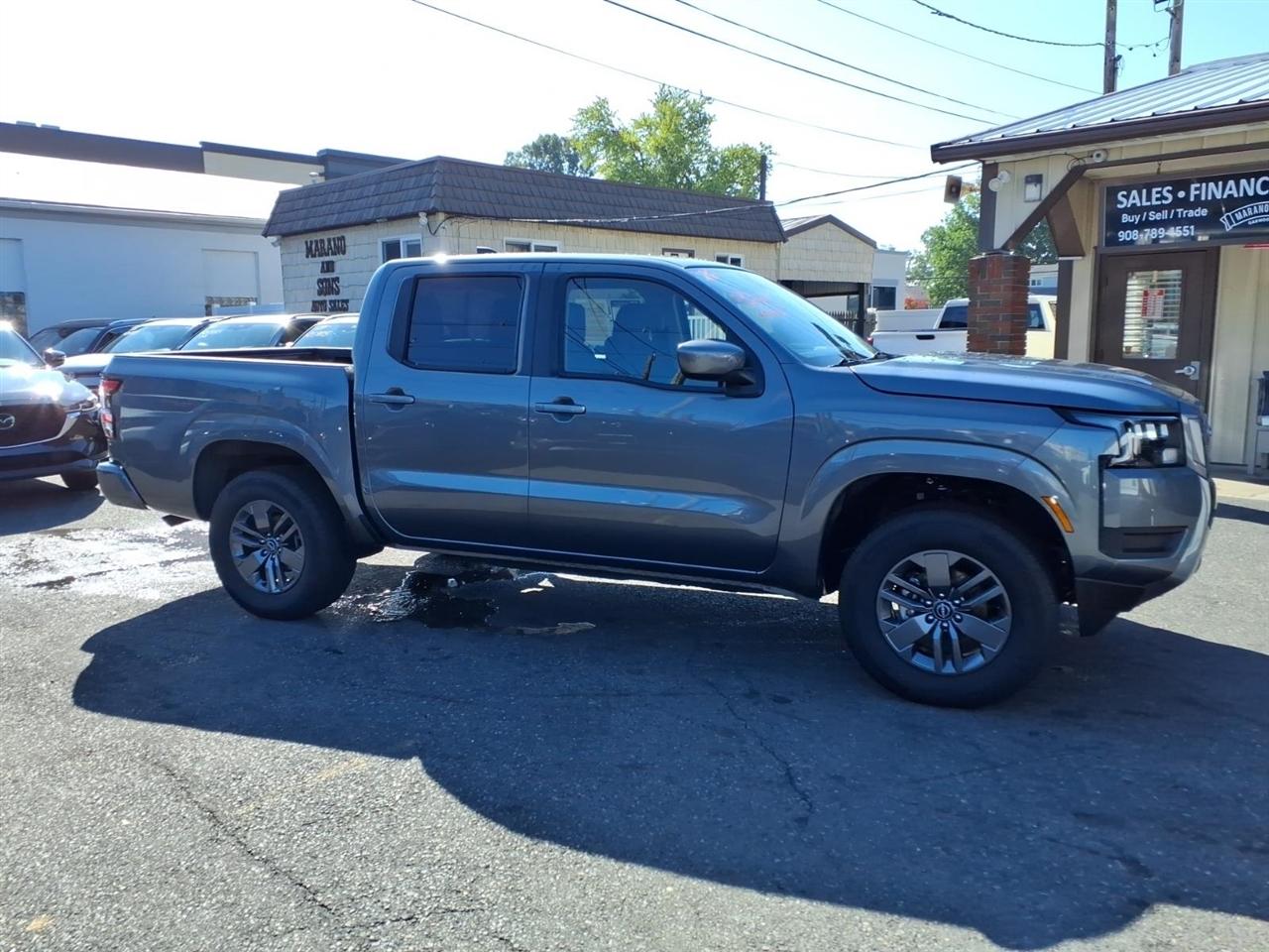 Nissan Frontier Crew Cab 4x4 SV 2026