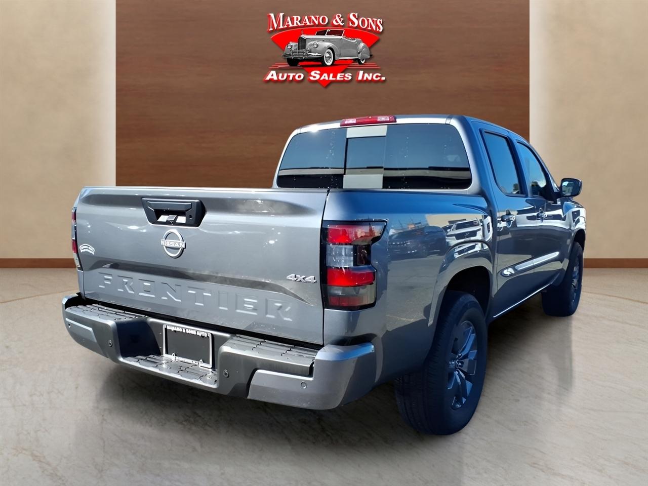 Nissan Frontier Crew Cab 4x4 SV 2026
