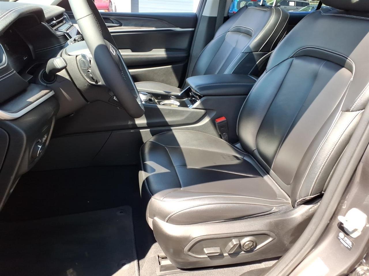 Jeep Grand Cherokee L Limited 4x4 2023