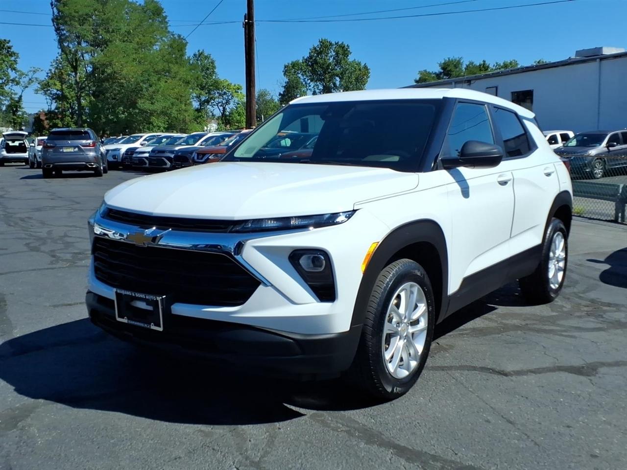 2024 Chevrolet TrailBlazer AWD 4dr LS