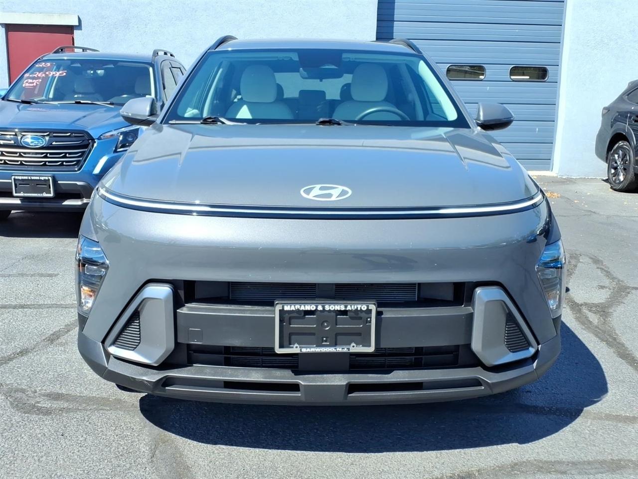 Hyundai Kona SEL FWD 2025