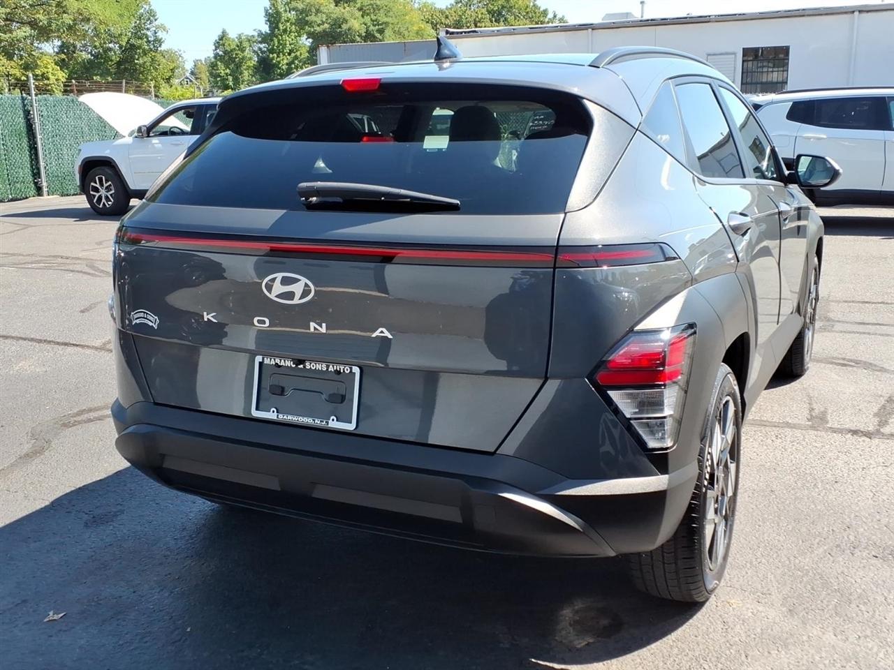 Hyundai Kona SEL FWD 2025