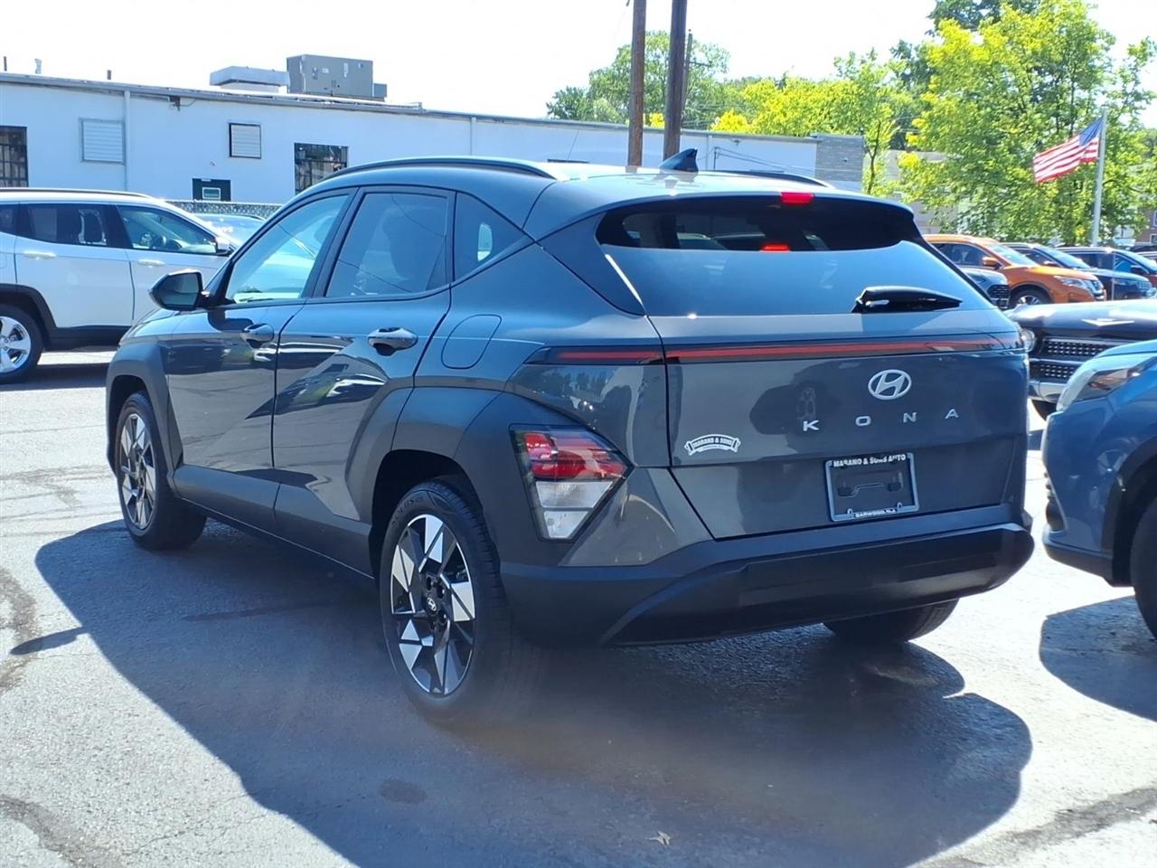 Hyundai Kona SEL FWD 2025