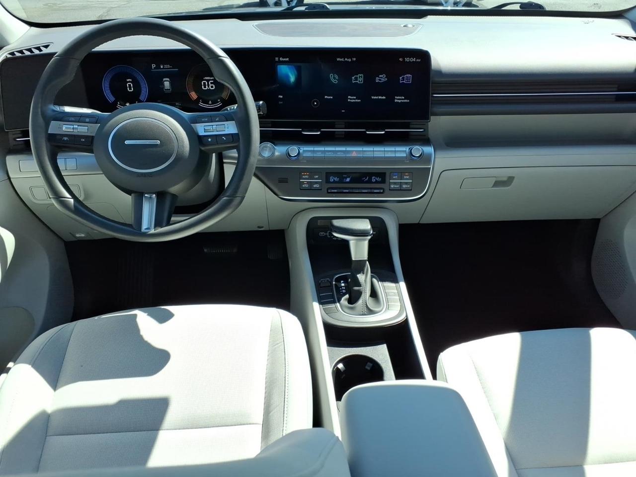 Hyundai Kona SEL FWD 2025