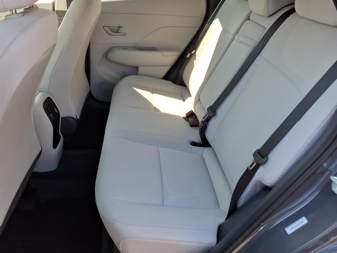 Hyundai Kona SEL FWD 2025