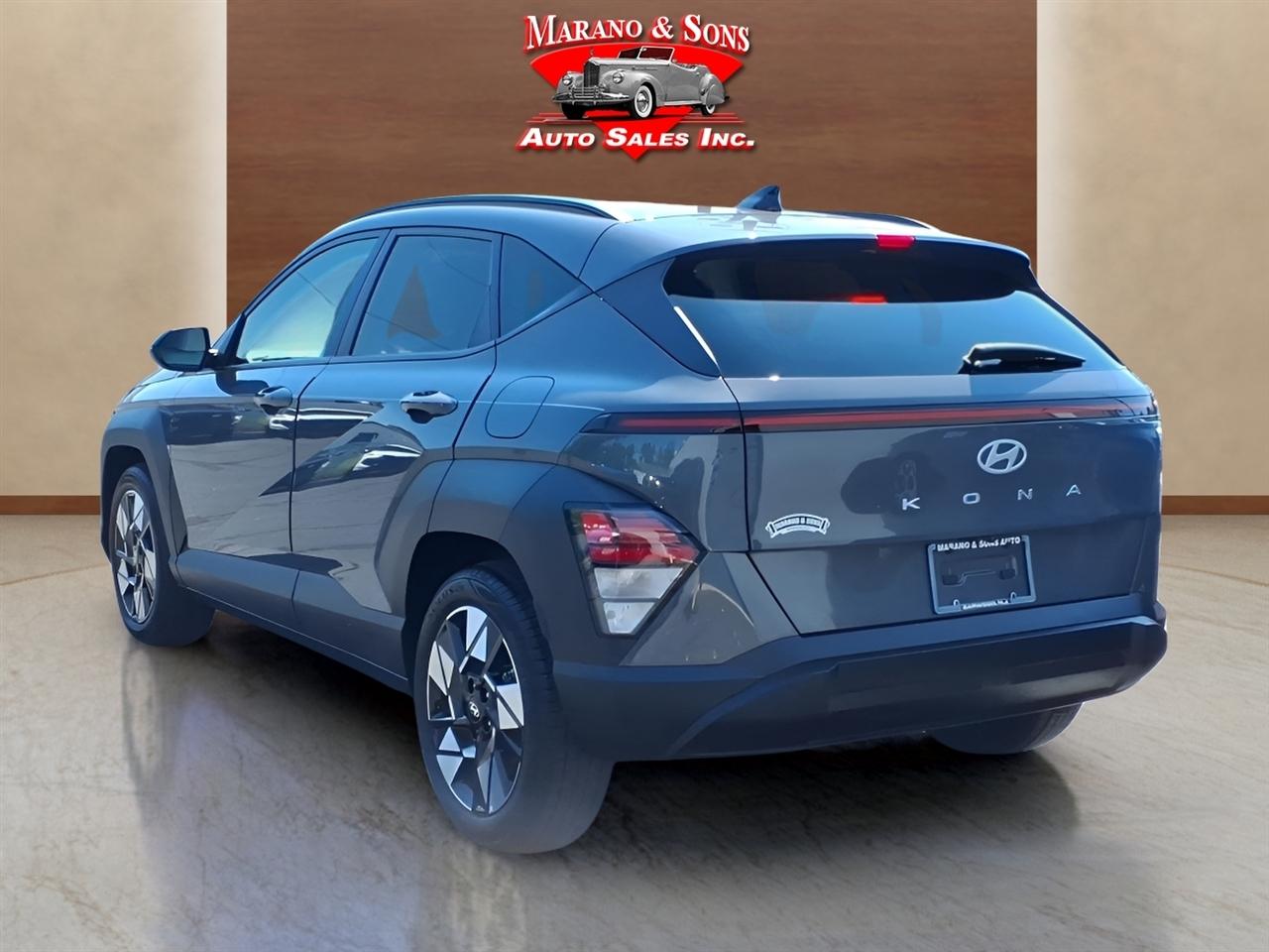 Hyundai Kona SEL FWD 2025