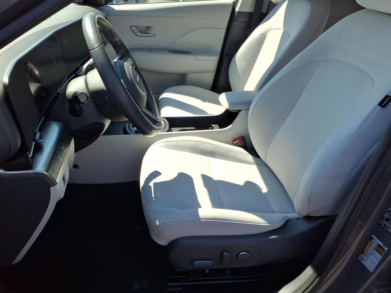Hyundai Kona SEL FWD 2025