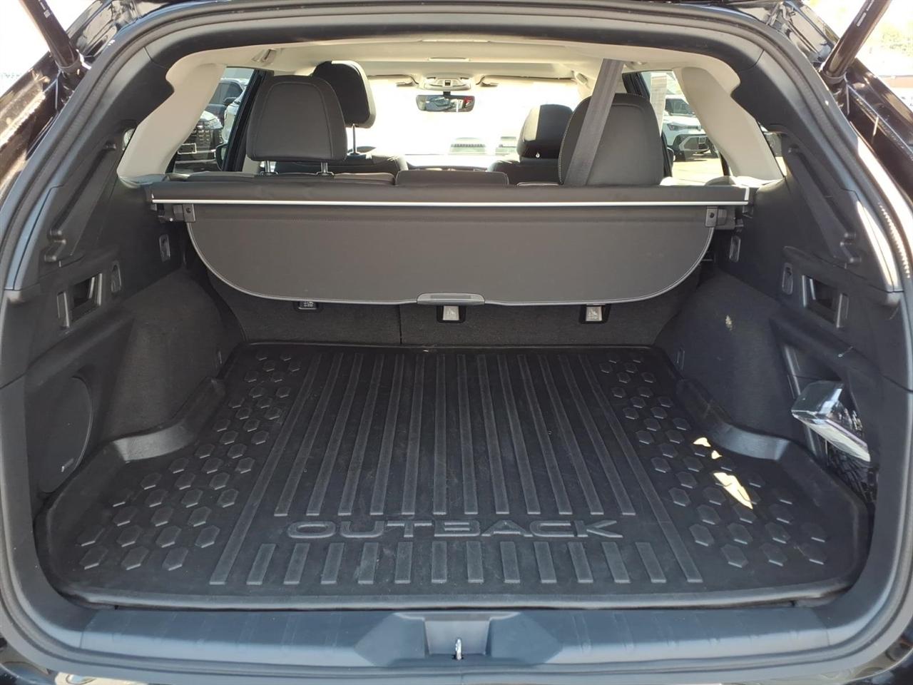 Subaru Outback Onyx Edition AWD 2025
