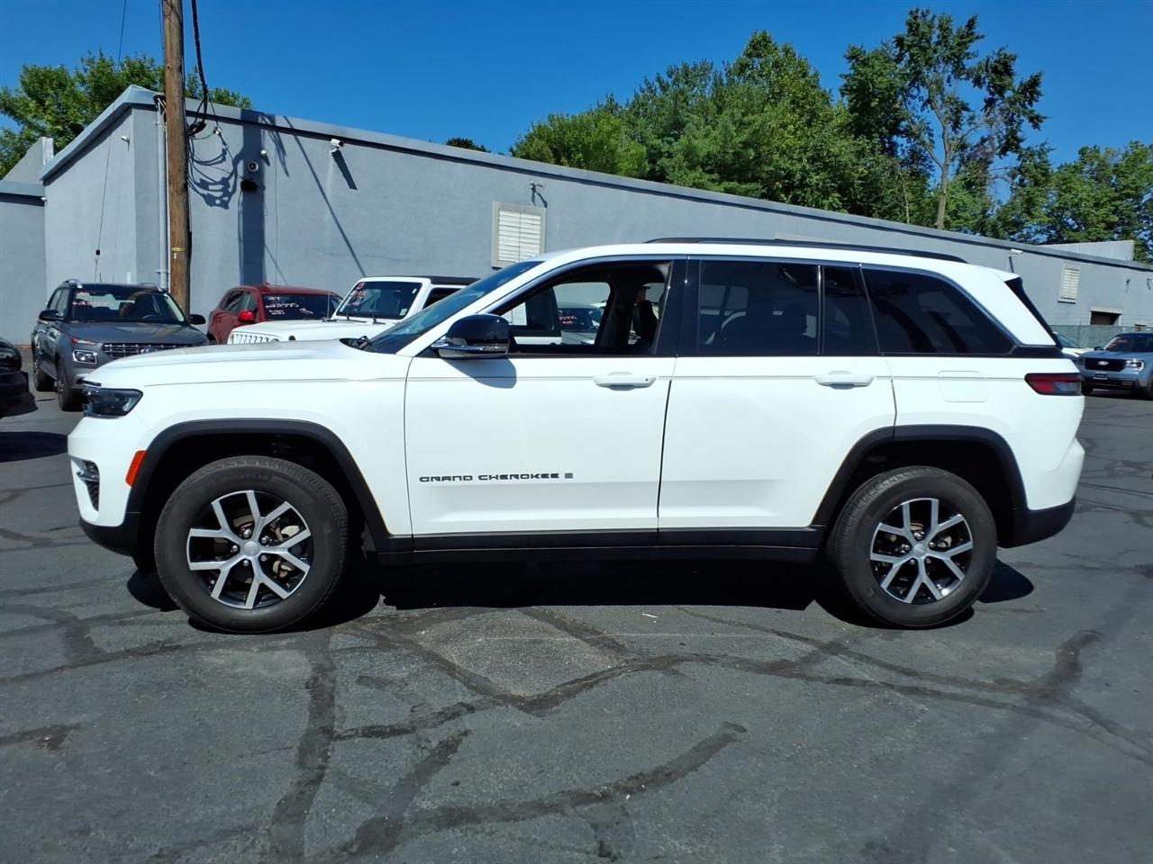 Jeep Grand Cherokee Limited 4x4 2023