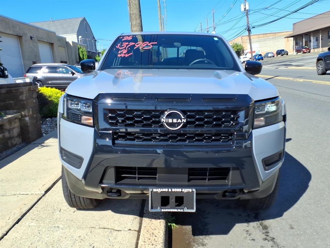 Nissan Frontier Crew Cab 4x4 SV 2026