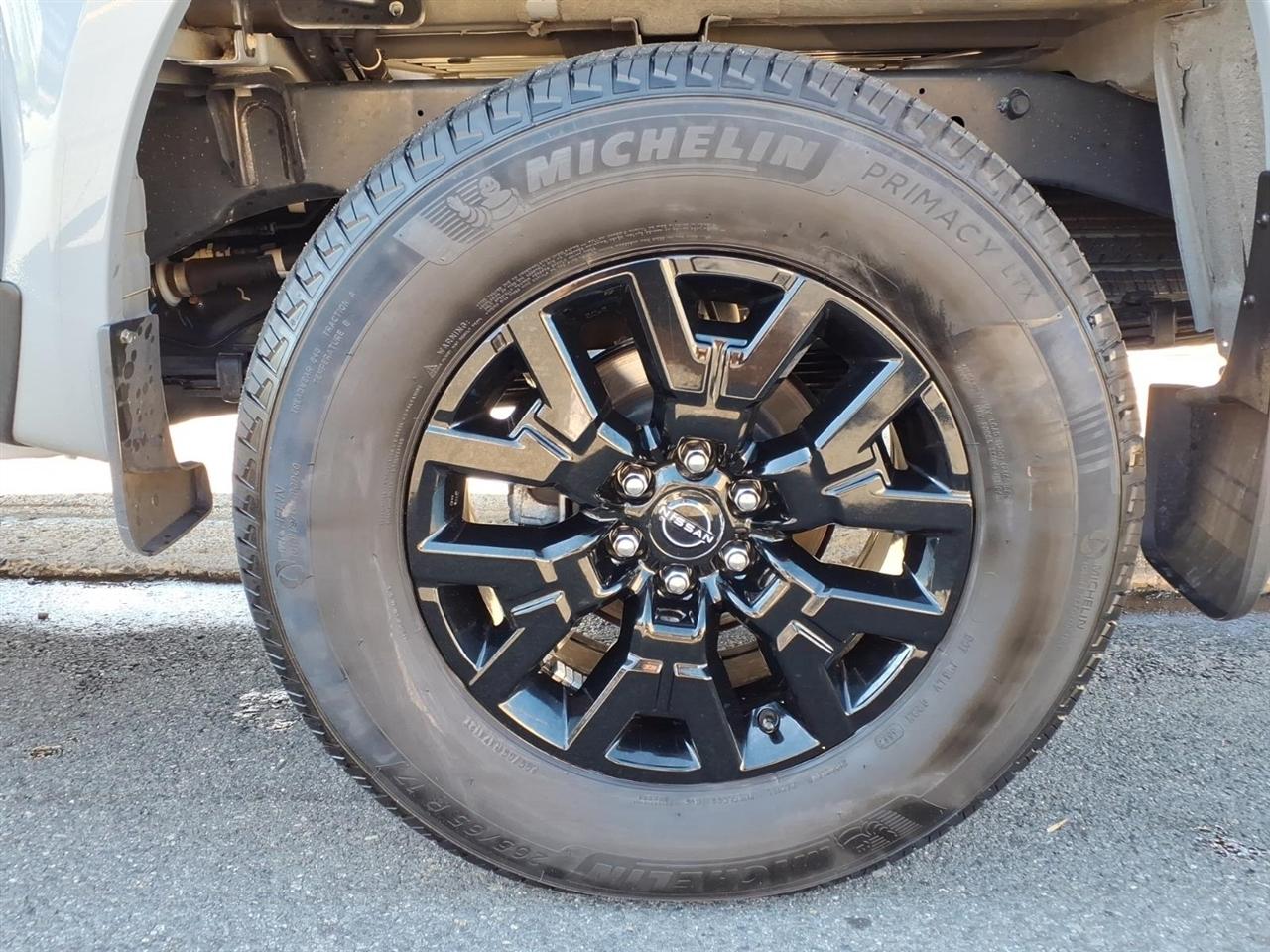 Nissan Frontier Crew Cab 4x4 SV 2026