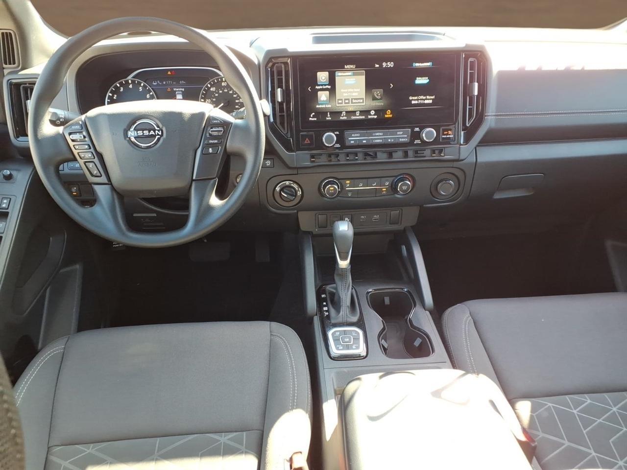 Nissan Frontier Crew Cab 4x4 SV 2026