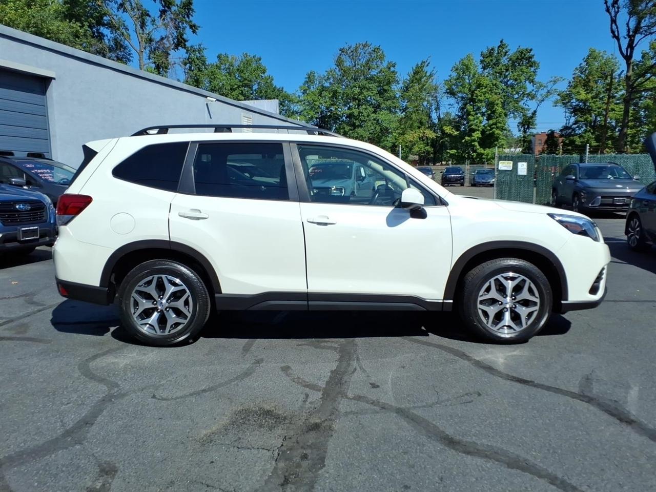 Subaru Forester Premium CVT 2023