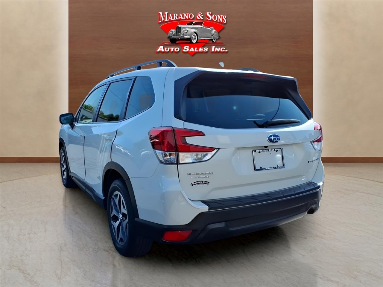 Subaru Forester Premium CVT 2023
