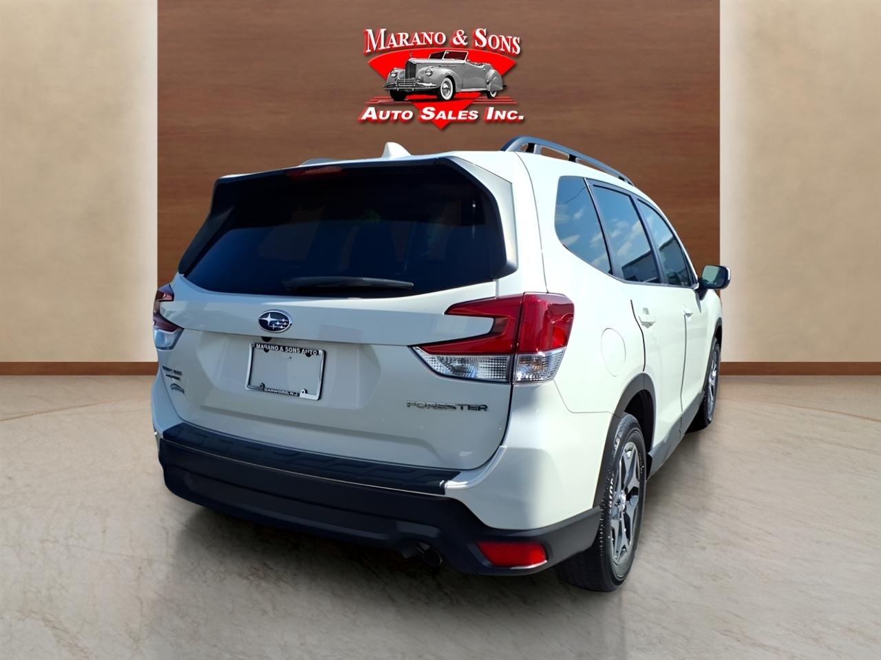 Subaru Forester Premium CVT 2023