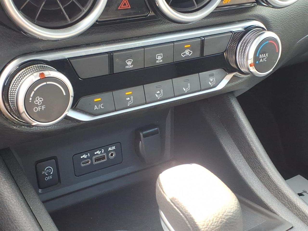 Nissan Sentra SV CVT 2024