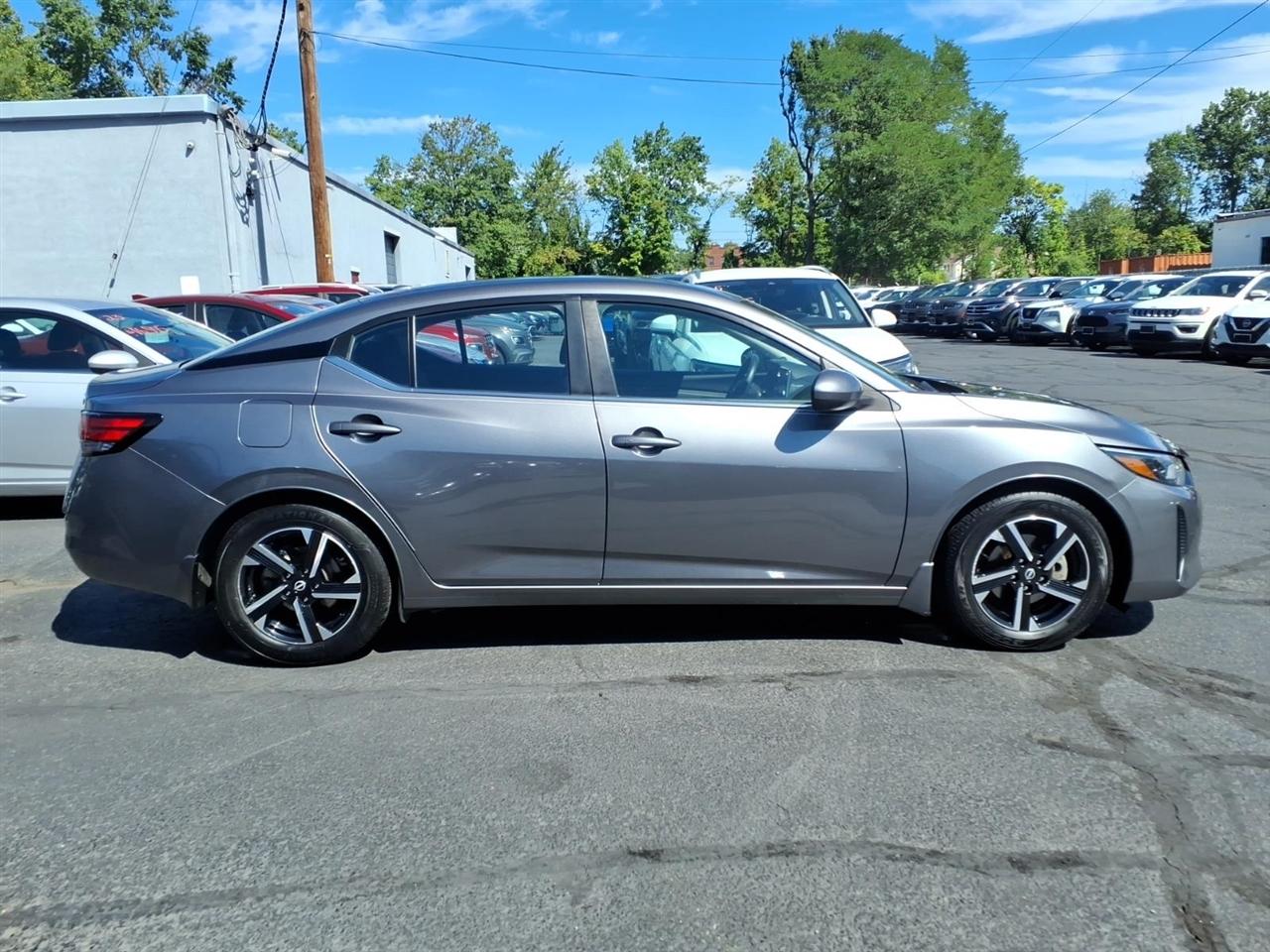 Nissan Sentra SV CVT 2024