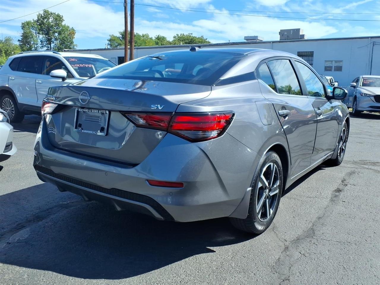 Nissan Sentra SV CVT 2024