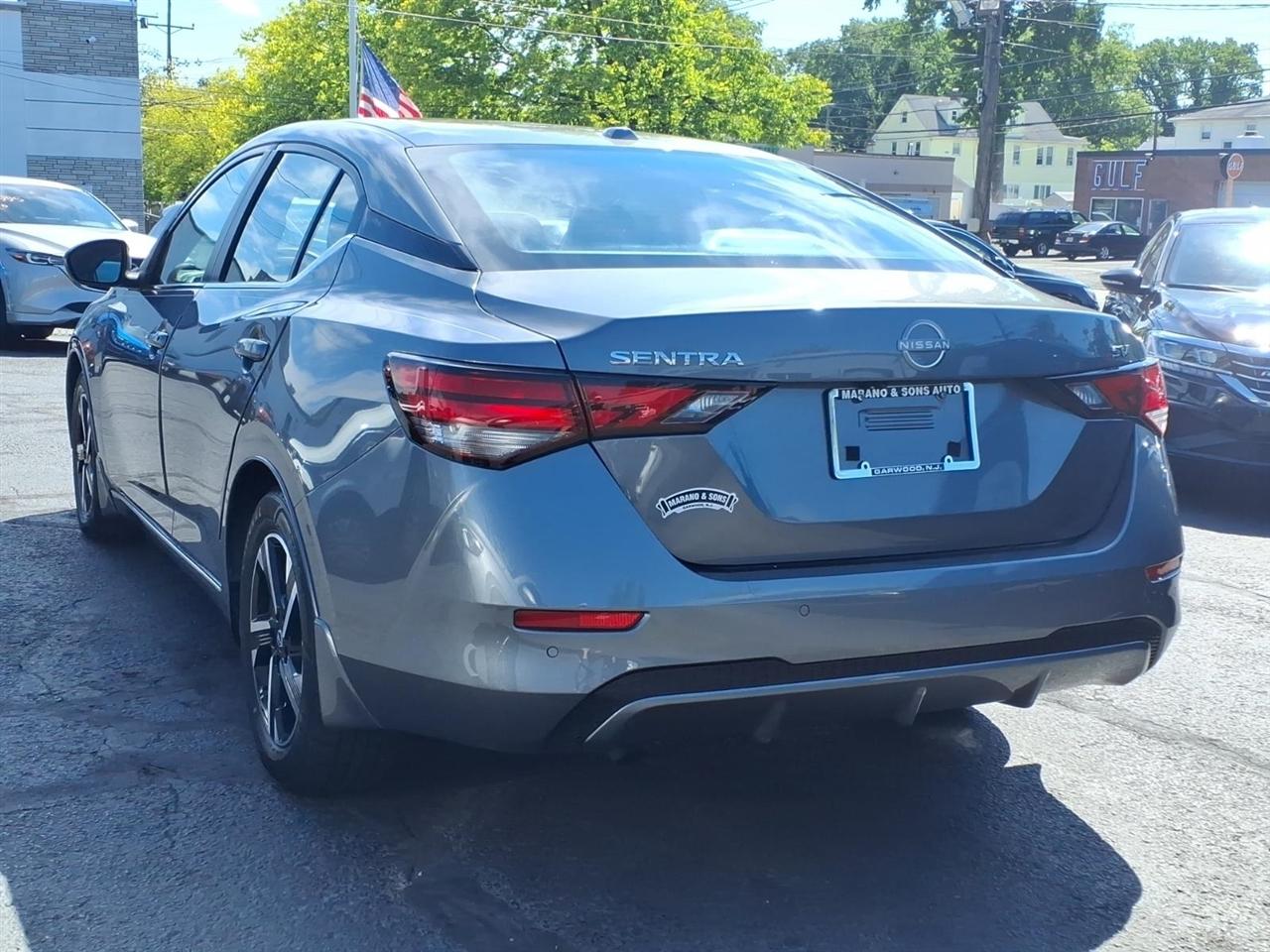 Nissan Sentra SV CVT 2024