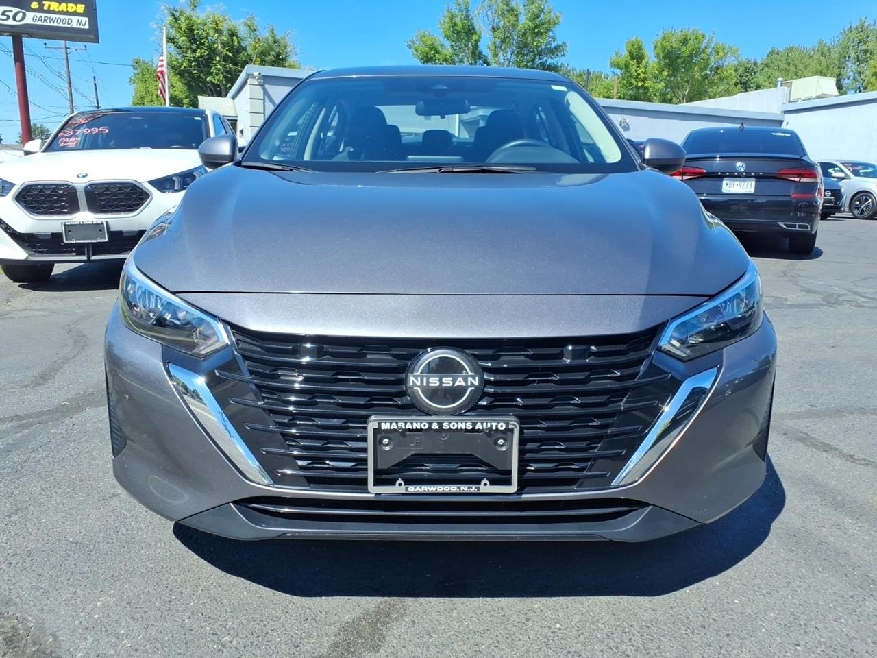 Nissan Sentra S CVT 2024