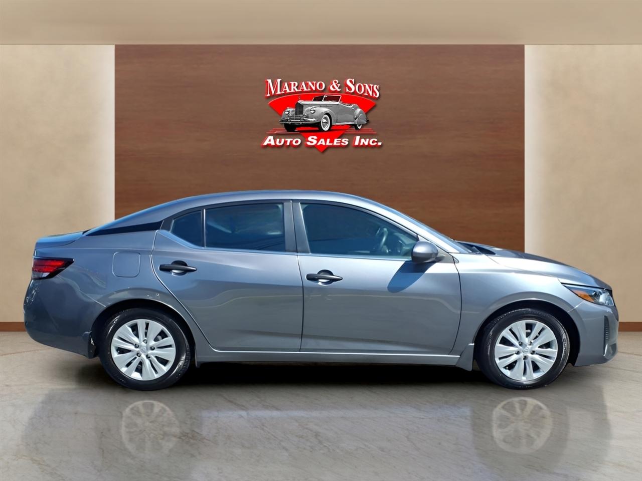 Nissan Sentra S CVT 2024