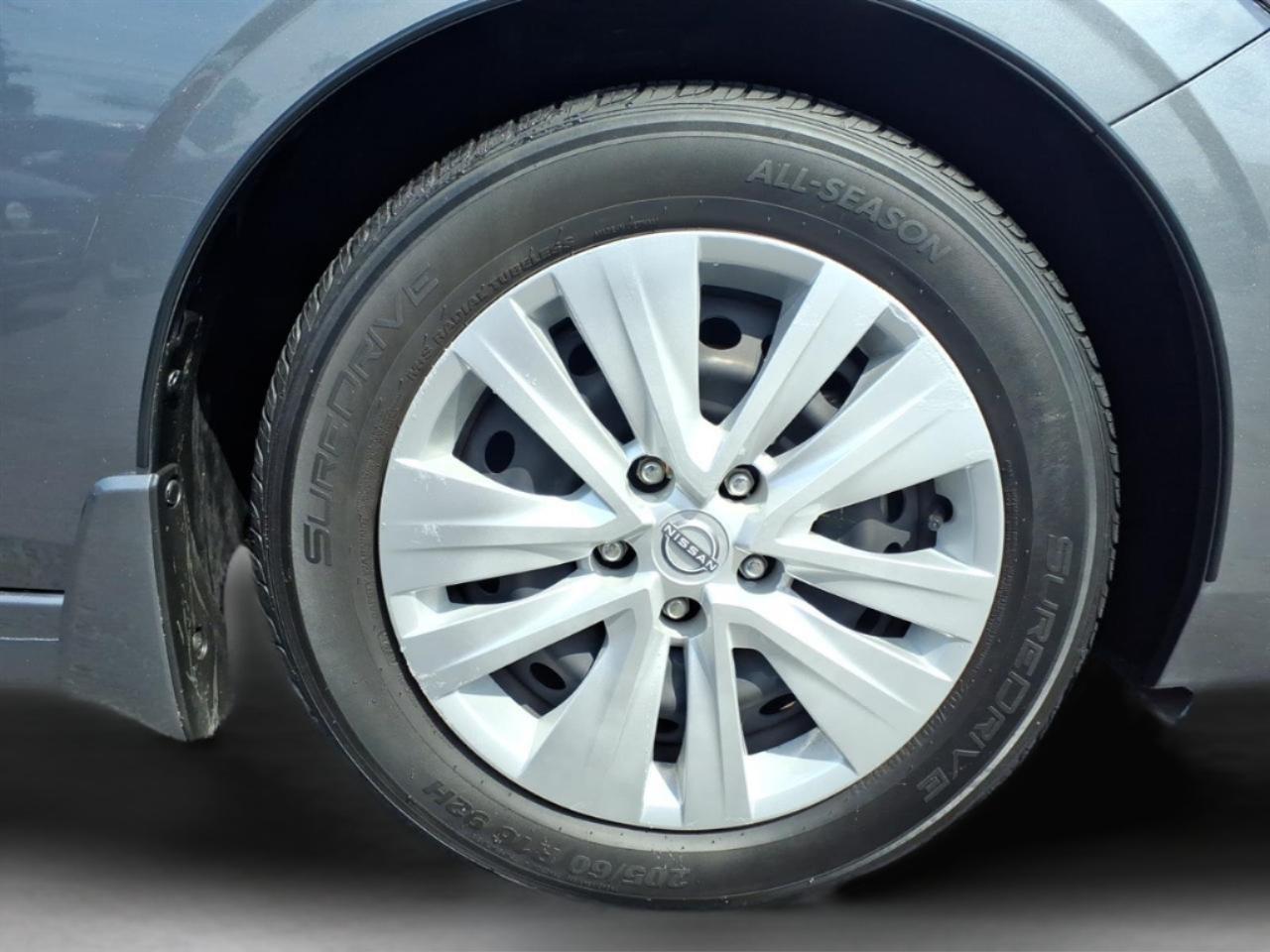 Nissan Sentra S CVT 2024