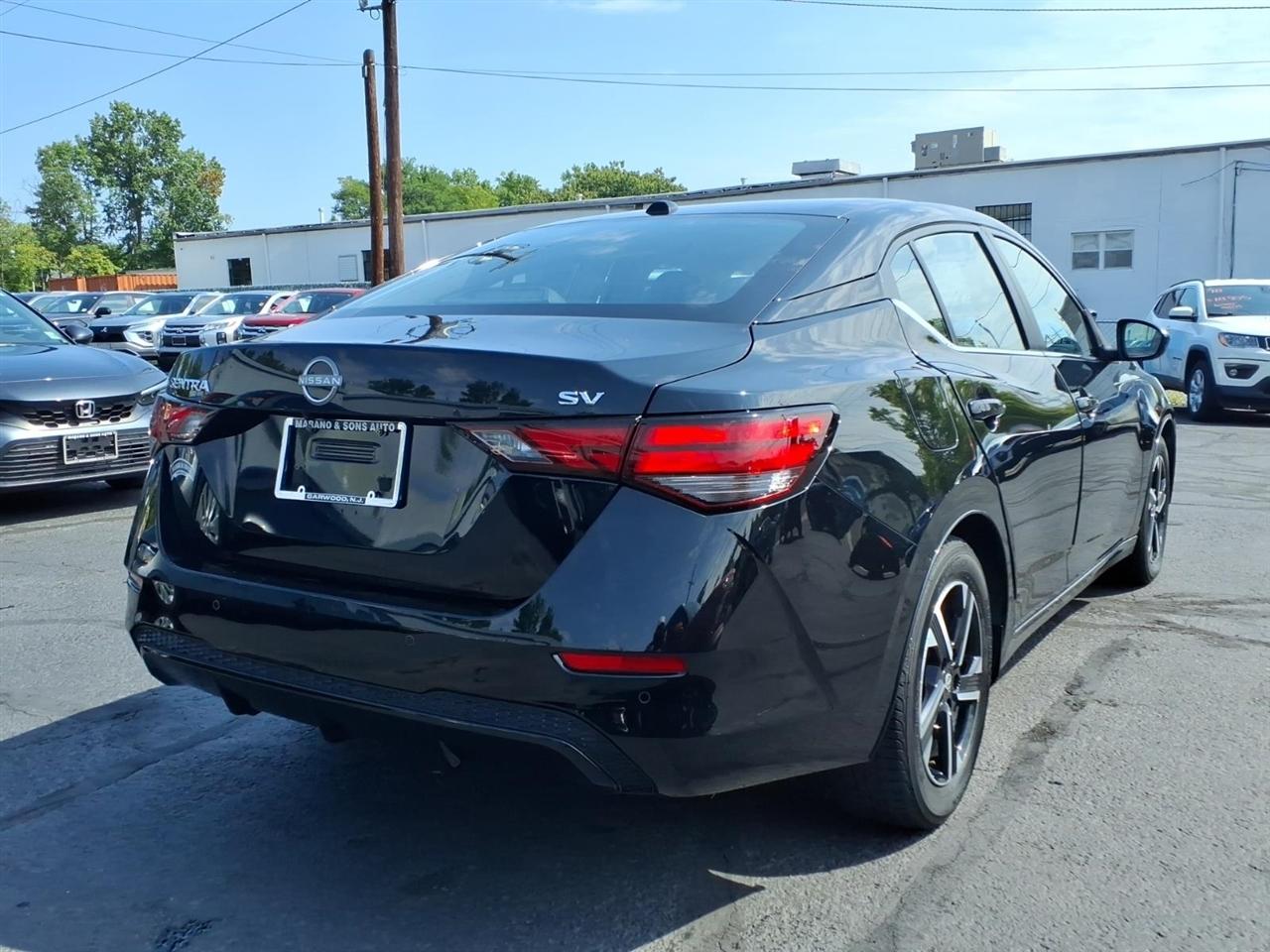 Nissan Sentra SV CVT 2024