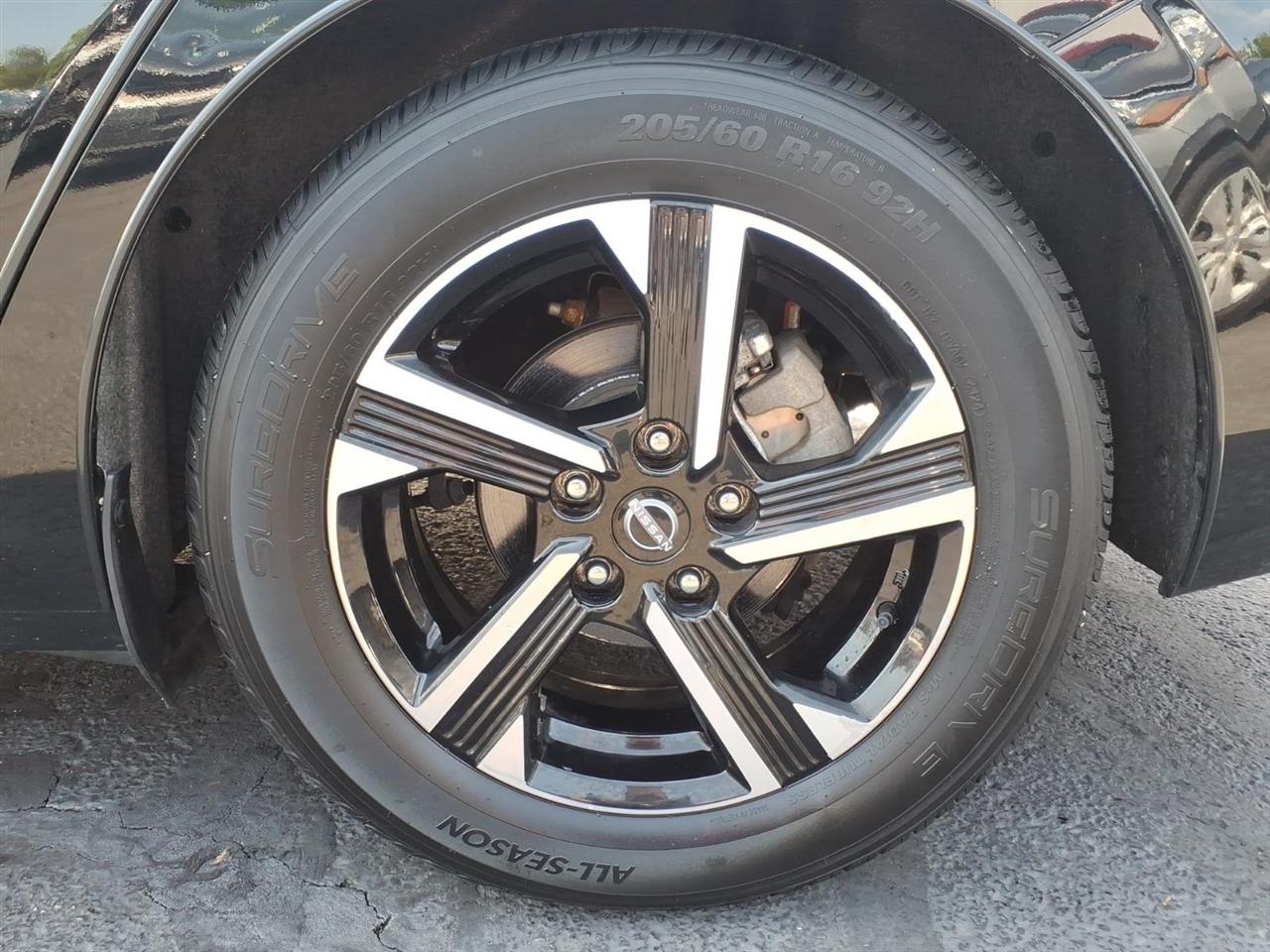 Nissan Sentra SV CVT 2024