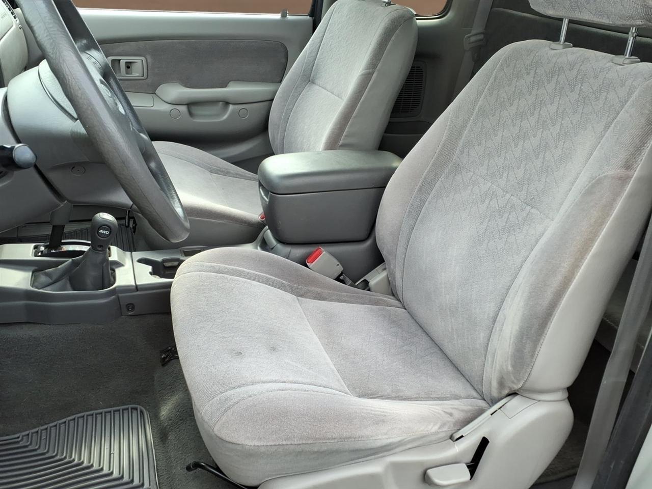 Toyota Tacoma Xtracab 3.4L V6 Auto 4WD 2002