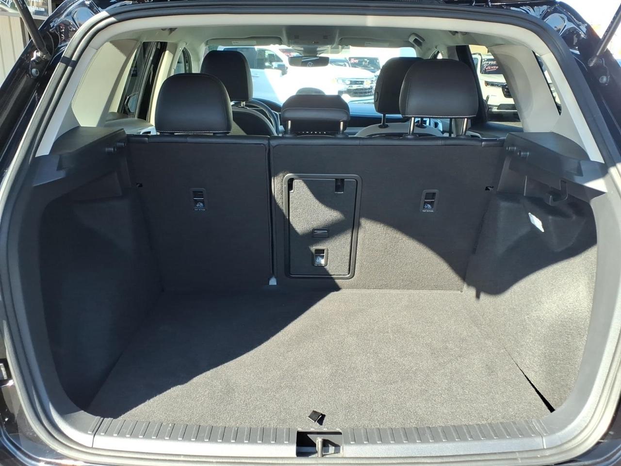 Volkswagen Taos SE 4Motion 2026