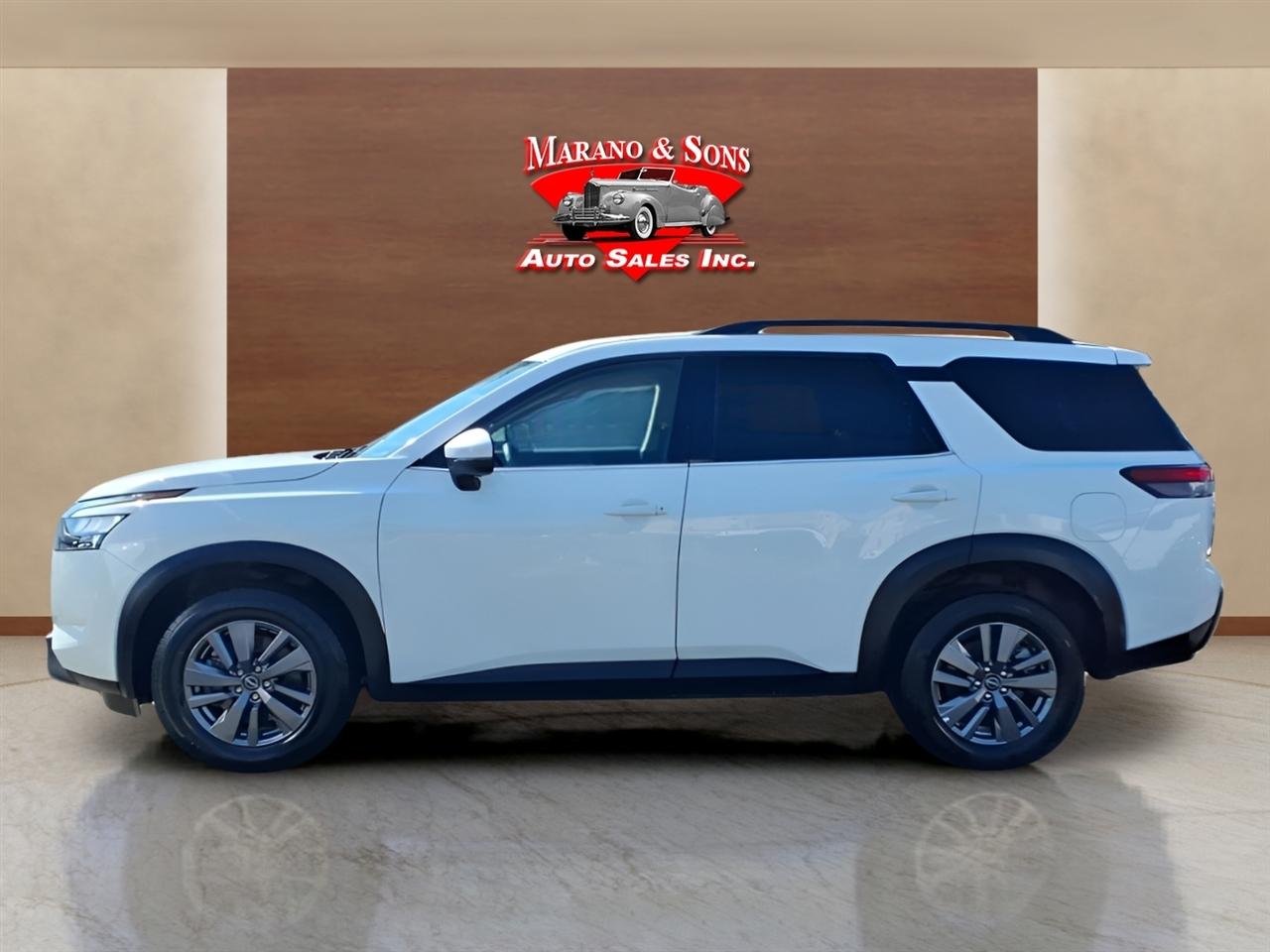 Nissan Pathfinder SV 4WD 2025