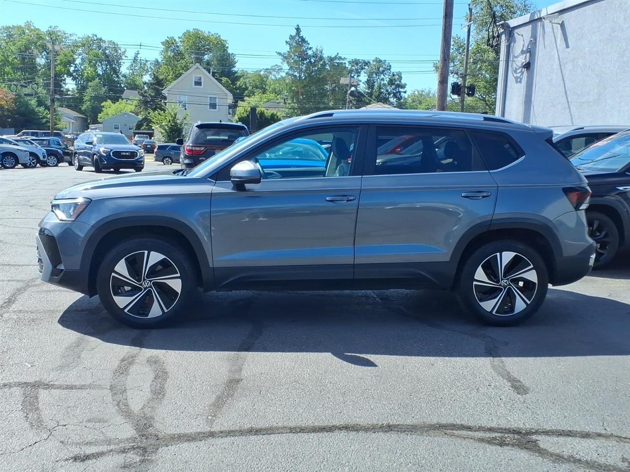 Volkswagen Taos SE 4Motion 2026