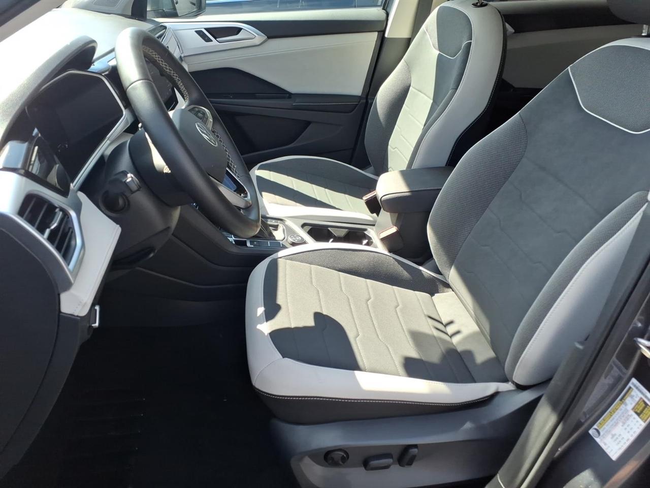 Volkswagen Taos SE 4Motion 2026