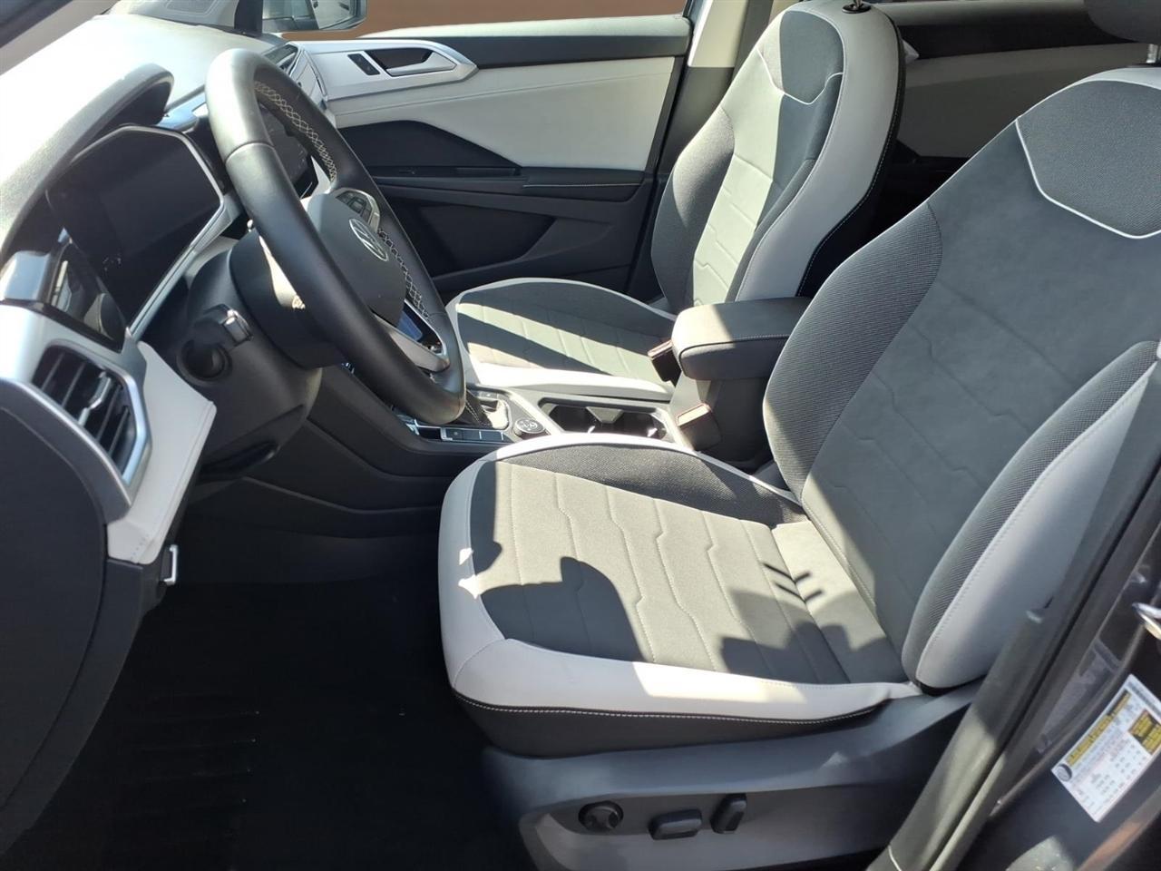 Volkswagen Taos SE 4Motion 2026