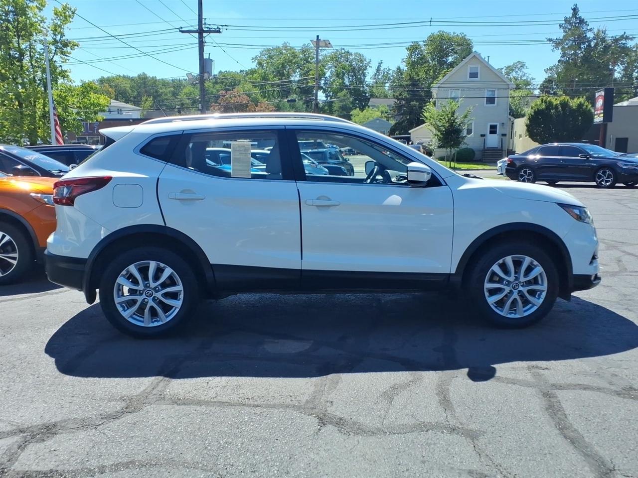 Nissan Rogue Sport FWD SV 2020