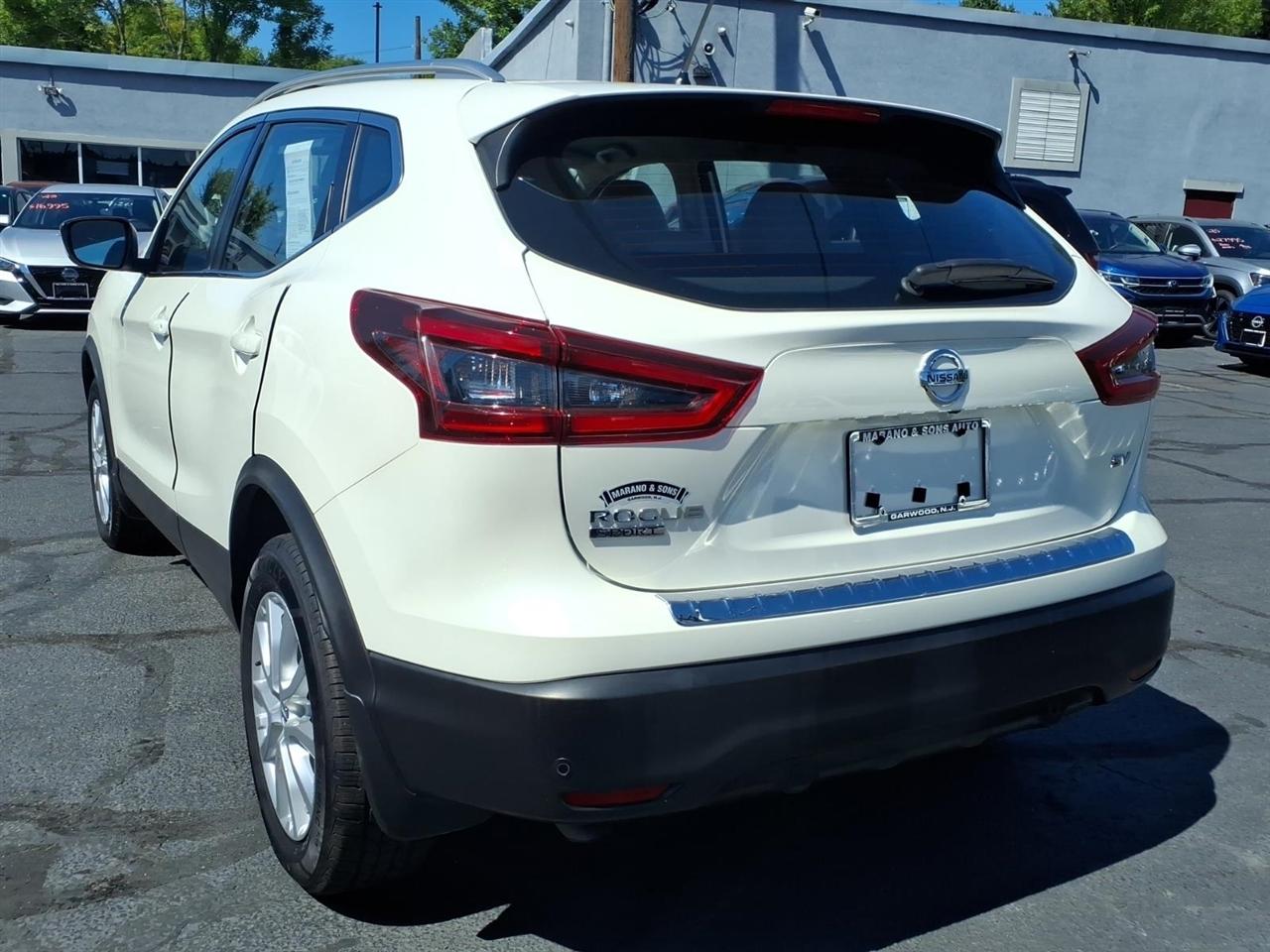 Nissan Rogue Sport FWD SV 2020