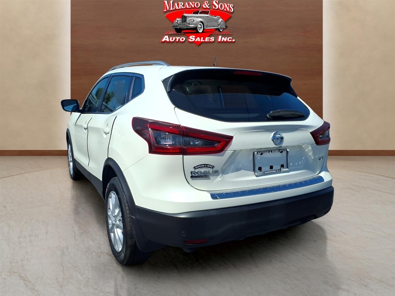 Nissan Rogue Sport FWD SV 2020