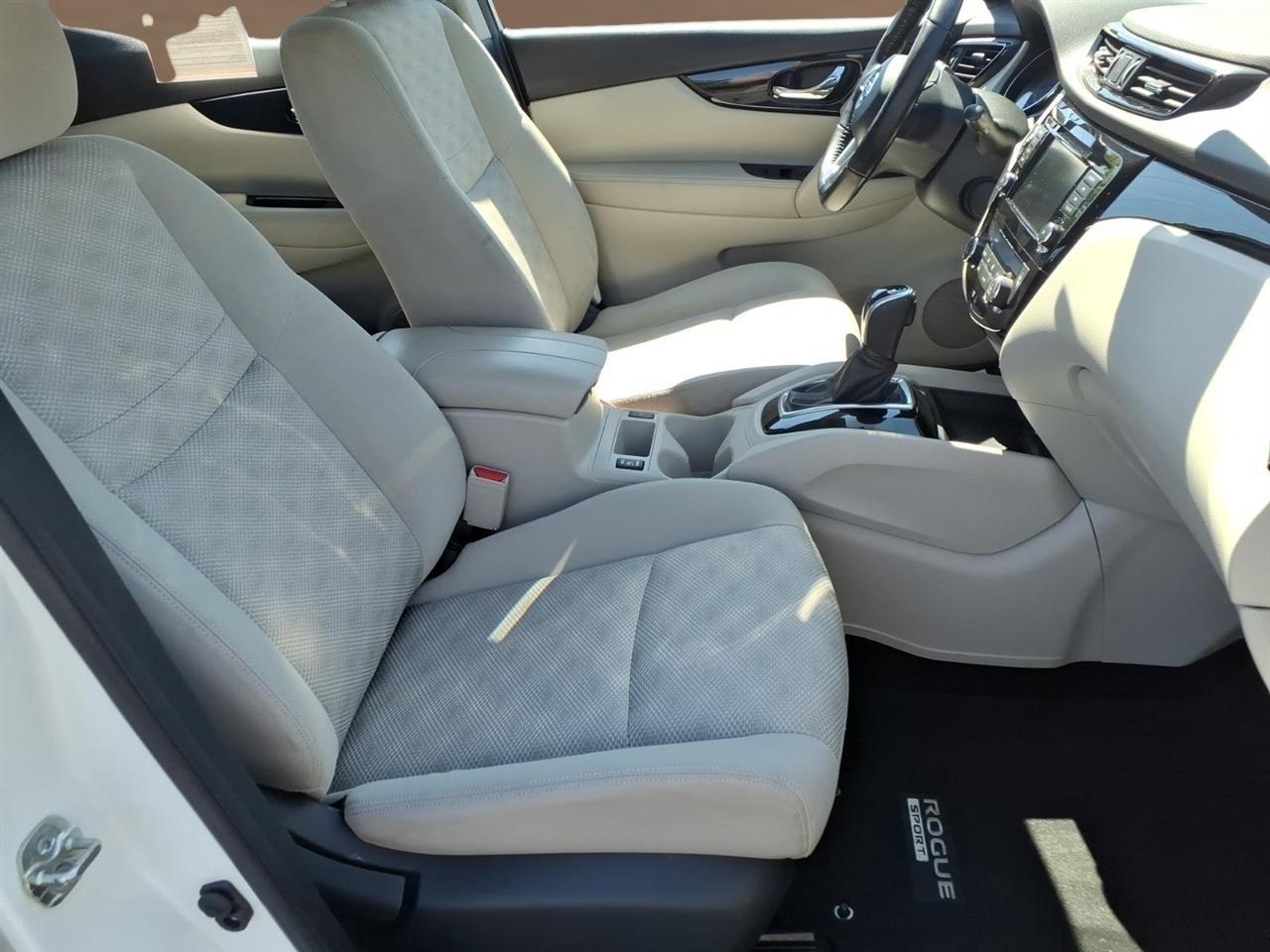 Nissan Rogue Sport FWD SV 2020