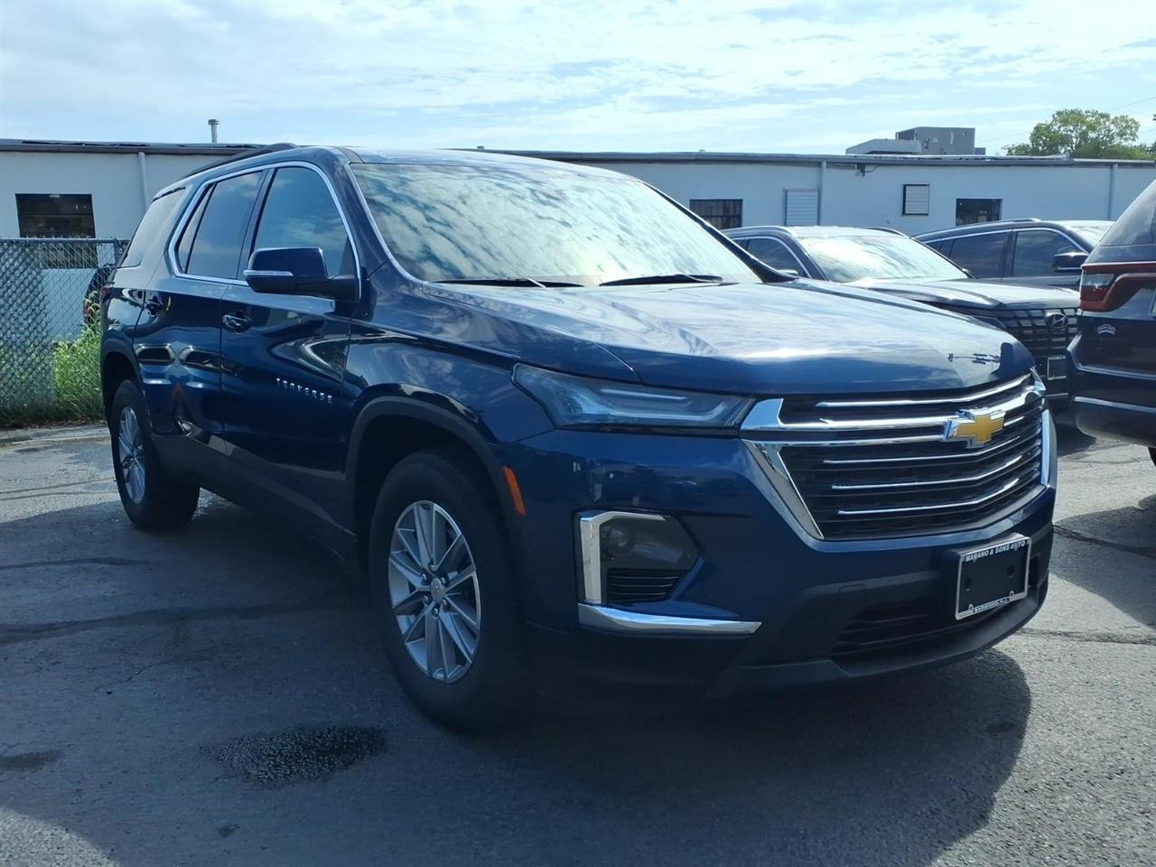 Chevrolet Traverse AWD 4dr LT Cloth w/1LT 2023