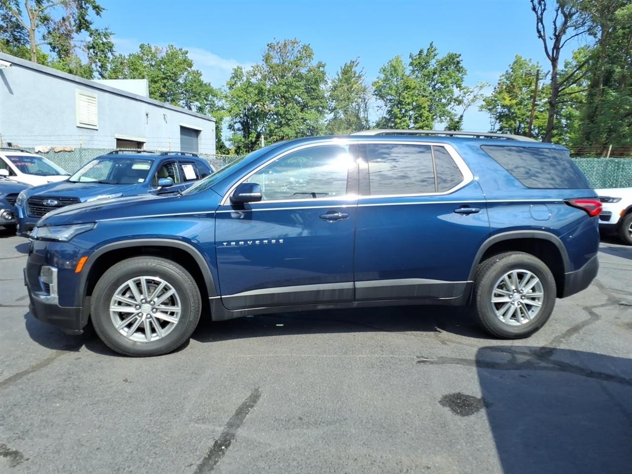 Chevrolet Traverse AWD 4dr LT Cloth w/1LT 2023
