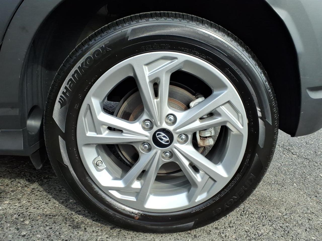 Hyundai Kona SEL Auto AWD 2023