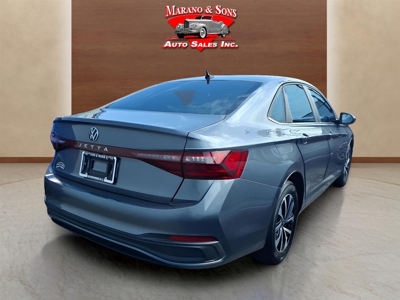 Volkswagen Jetta SE Auto 2025