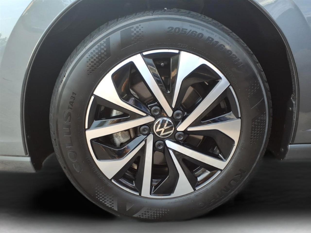 Volkswagen Jetta SE Auto 2025