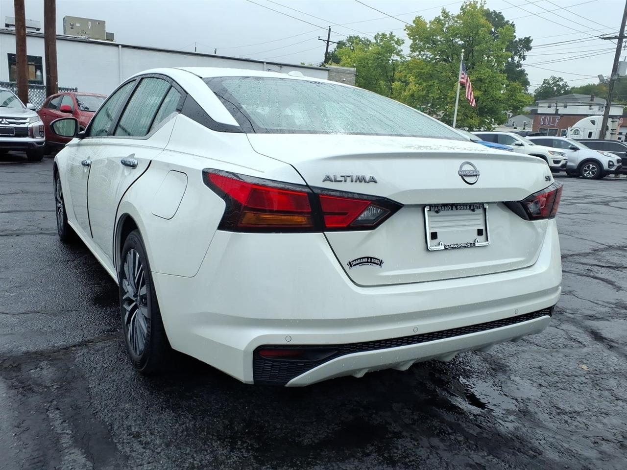 Nissan Altima 2.5 SV Sedan 2024
