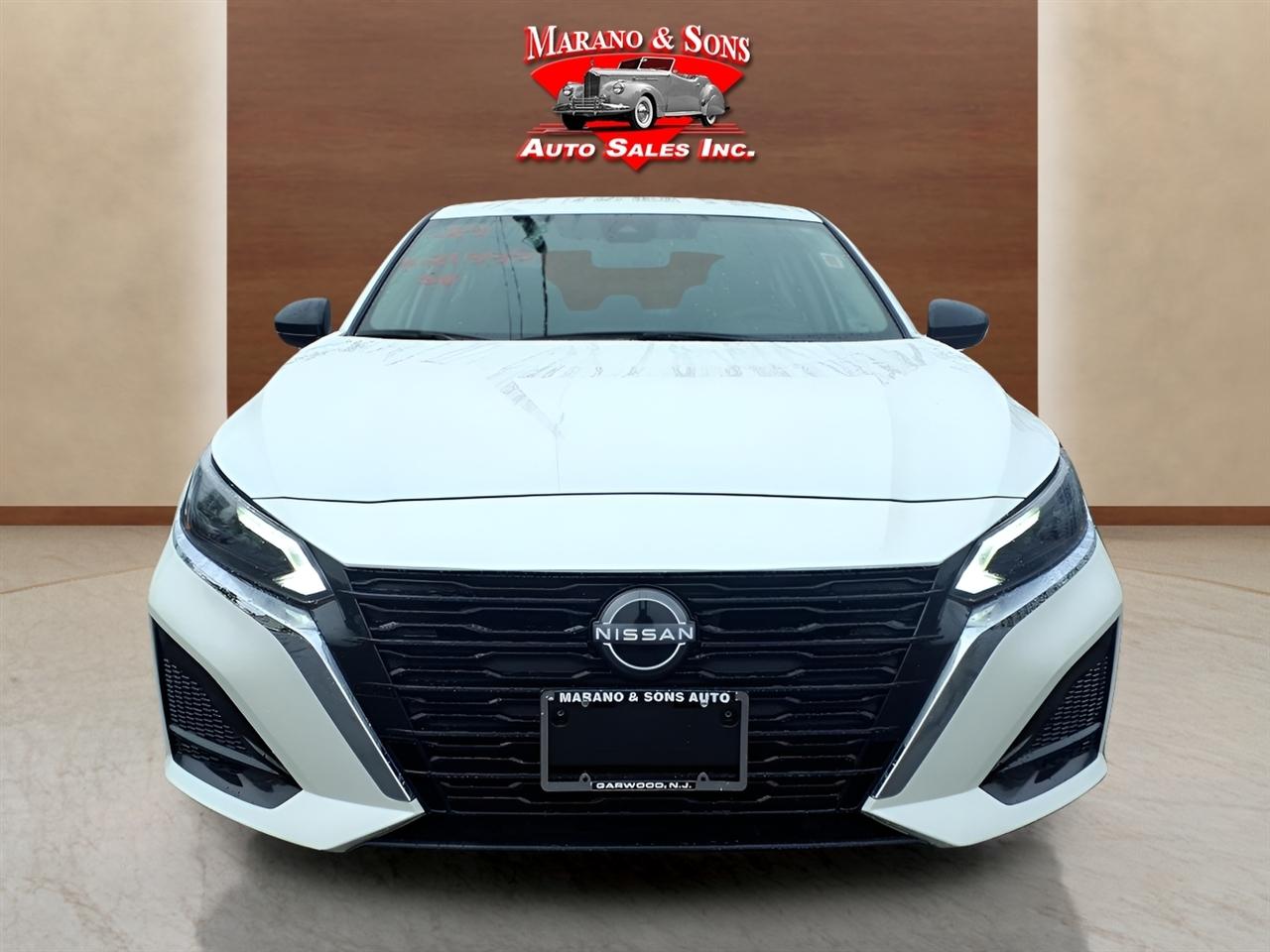 Nissan Altima 2.5 SV Sedan 2024