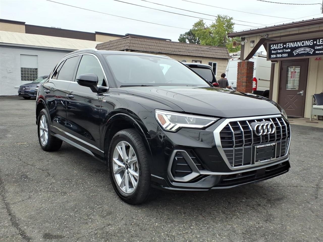 Audi Q3 S line Premium 45 TFSI quattro 2025